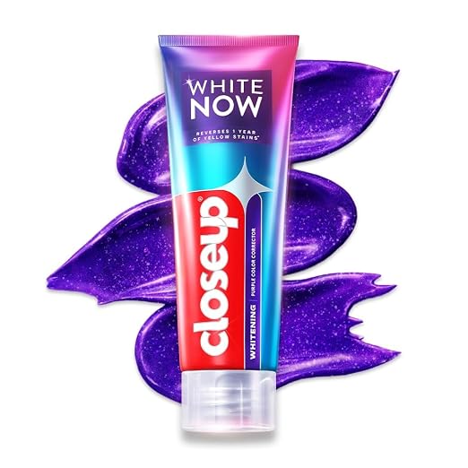 Closeup White Now Purple Color Corrector Toothpaste 100g for teeth whitening available online at PoojaMegaMart.